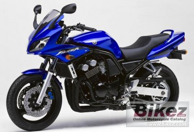 2003 Yamaha FZS 600 Fazer photo